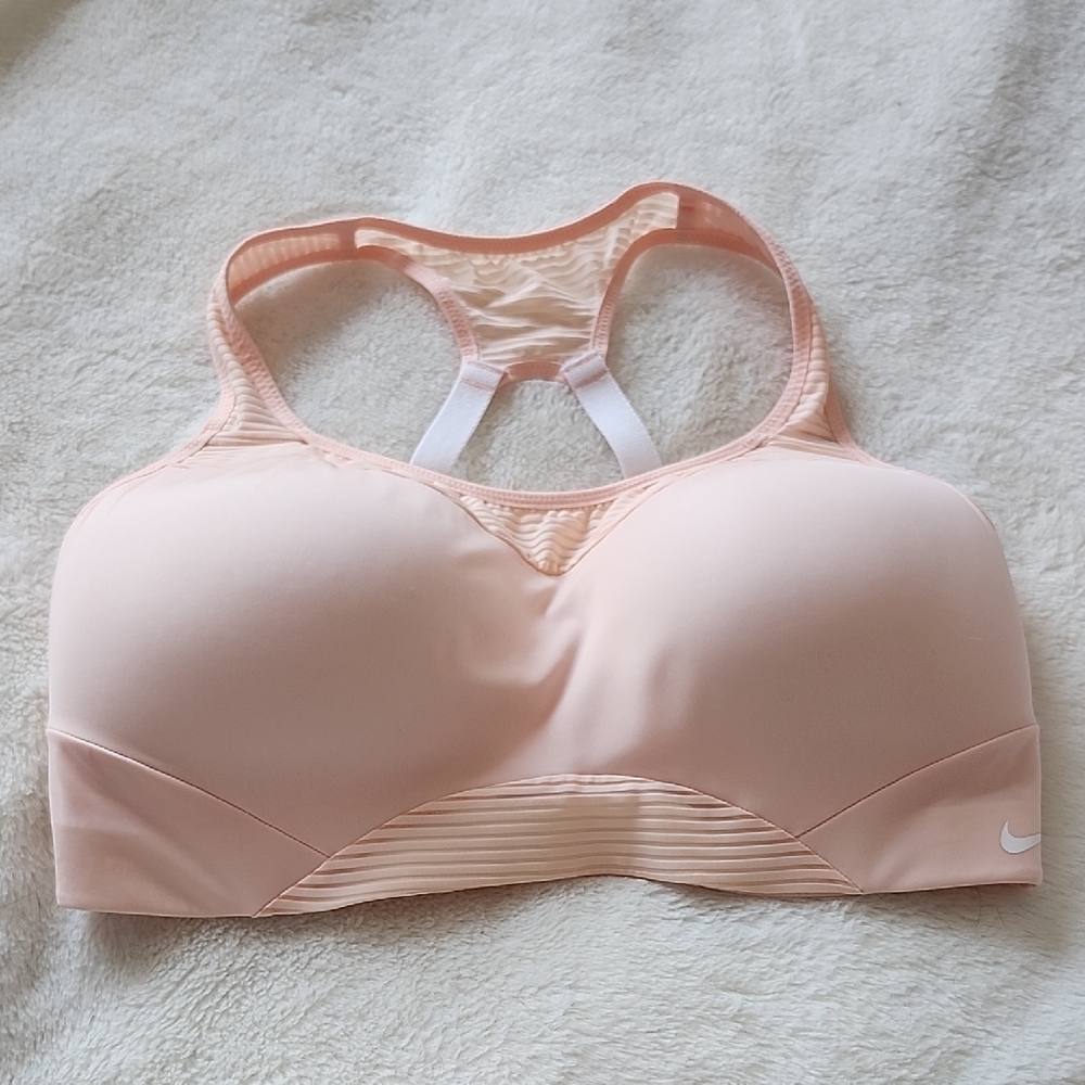 Nike Women's Peach Sports Bra